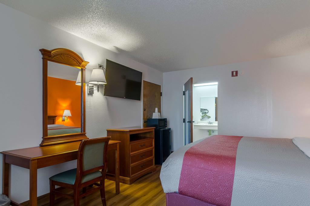 Motel 6 Waycross Ngoại thất bức ảnh